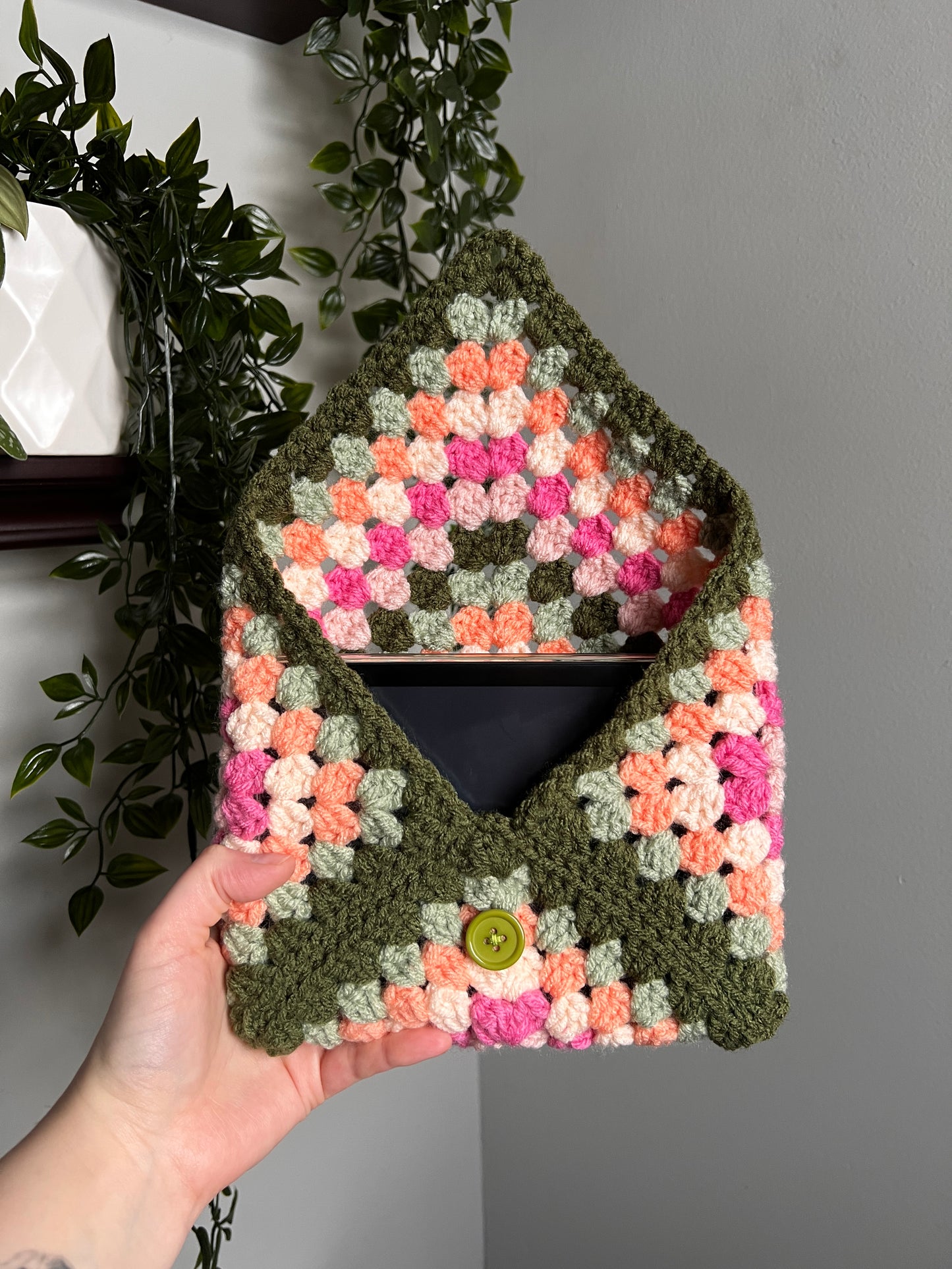 Kindle/Book Sleeve in pinks, peaches and greens