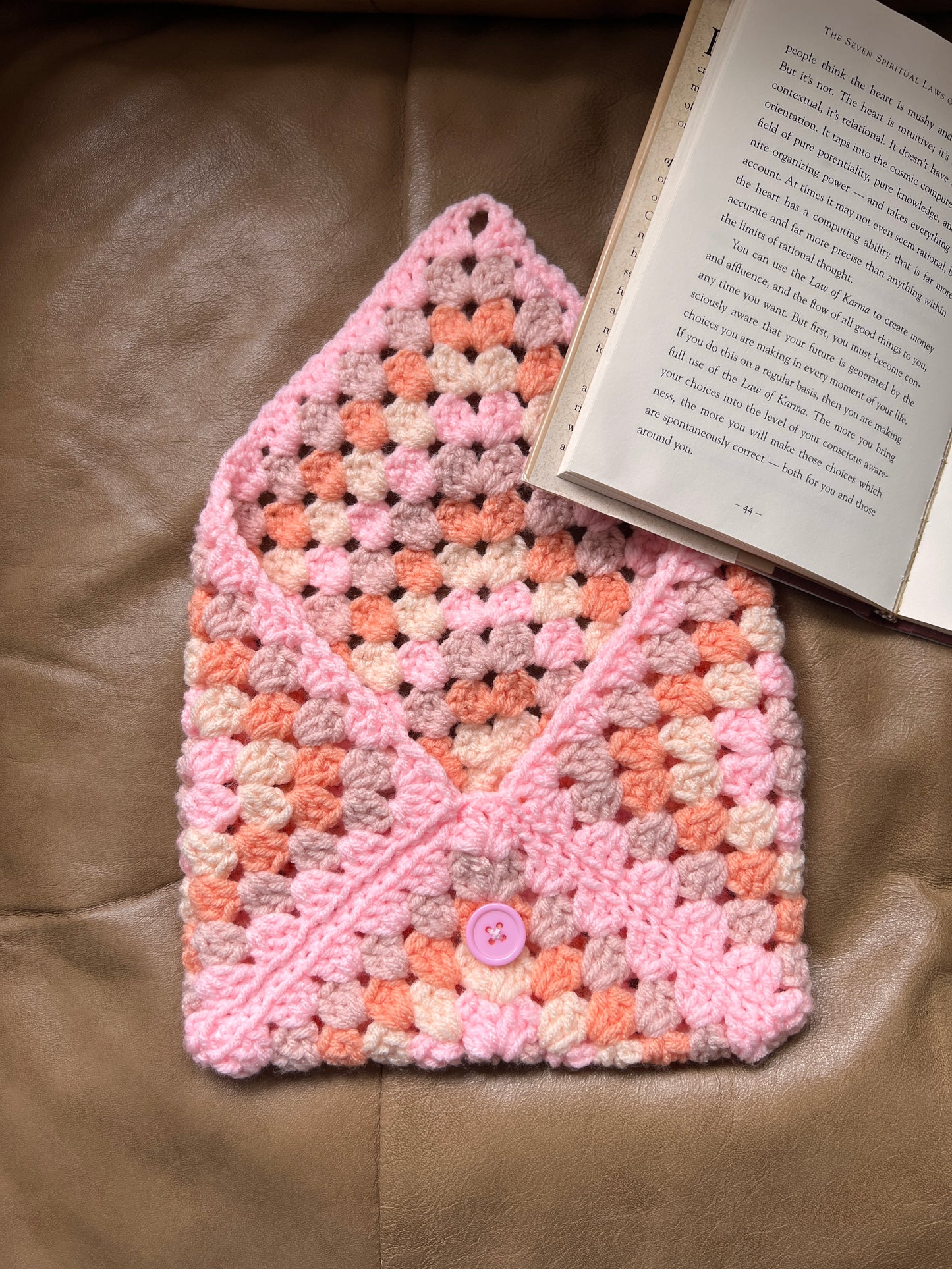 Kindle/Book Sleeve in Peaches and Pinks