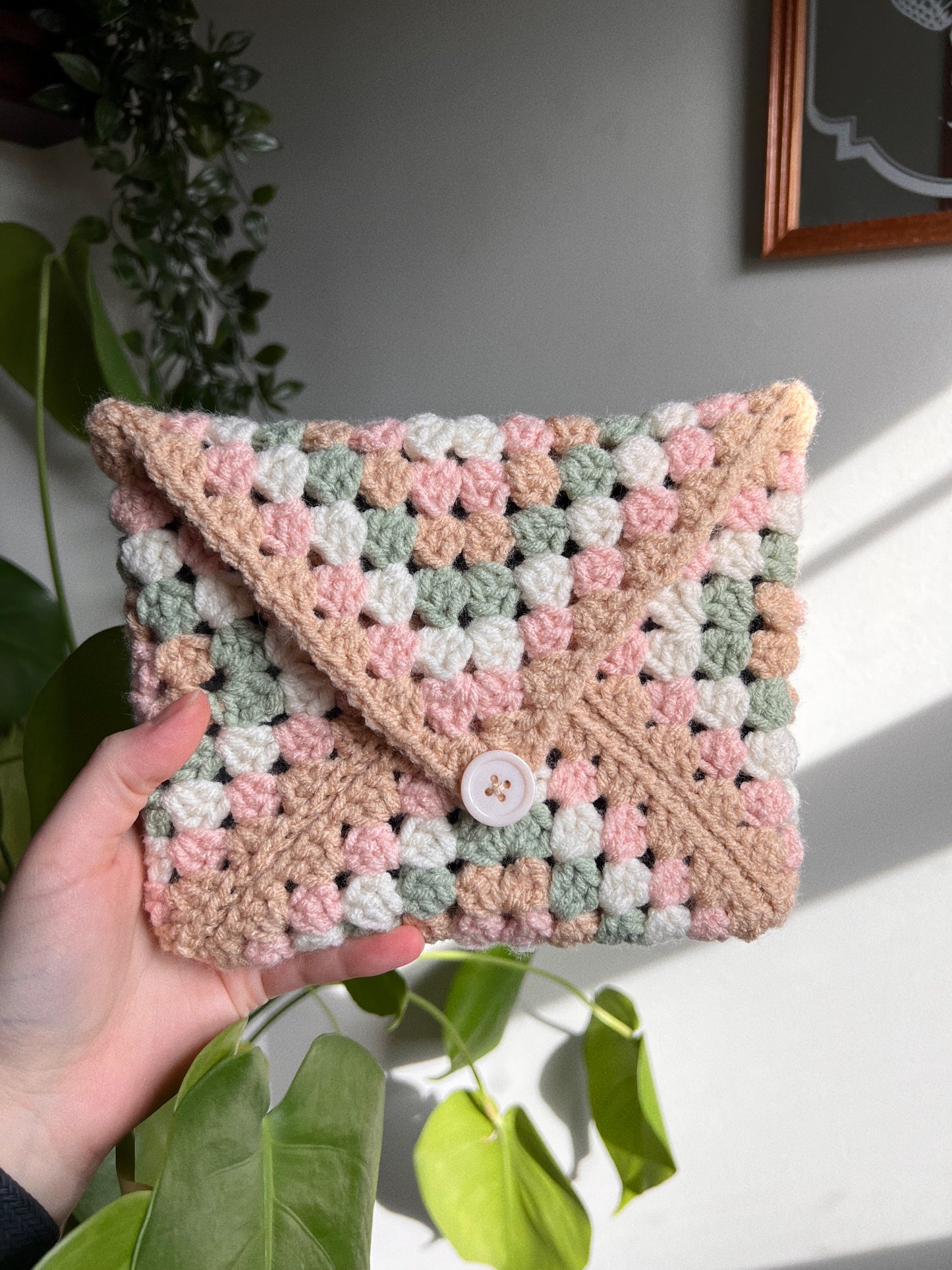 Crochet Kindle Sleeve