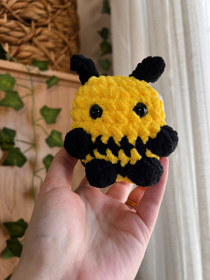 Crochet Chonky Bumblebee
