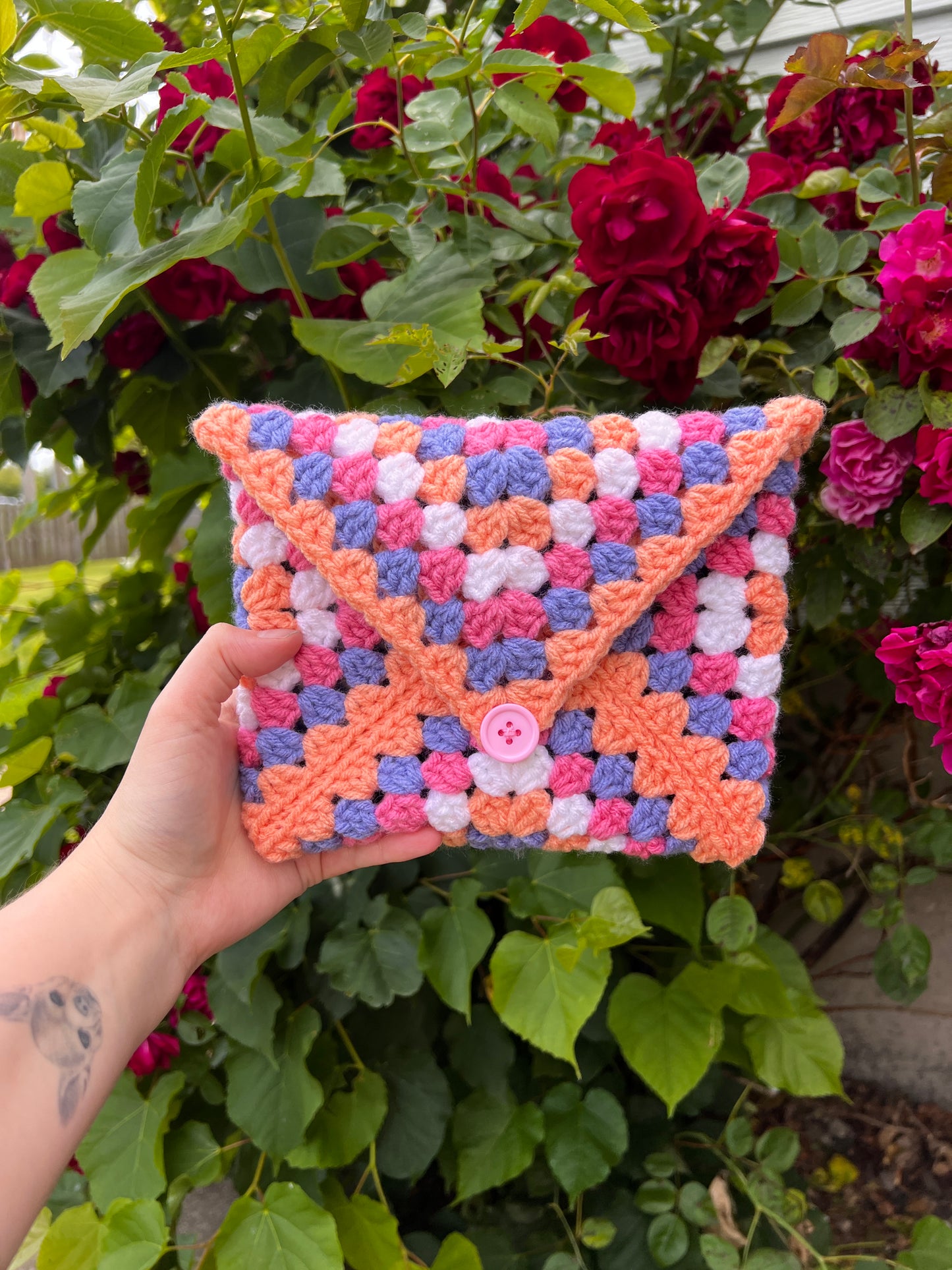 Granny Square Kindle/Book Sleeve