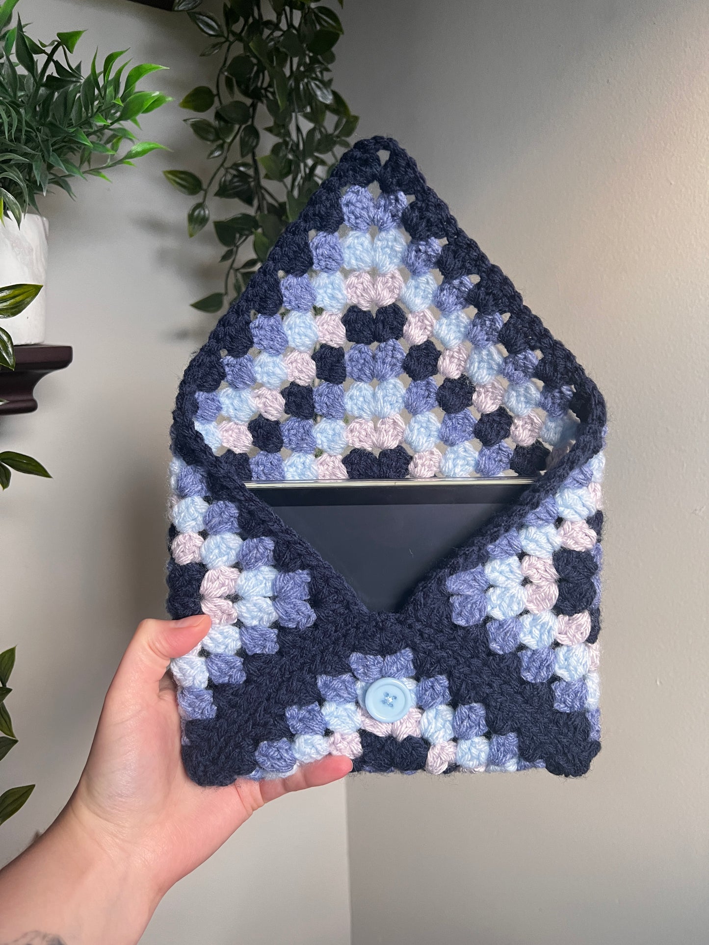 Blue Kindle/Book Crochet Sleeve