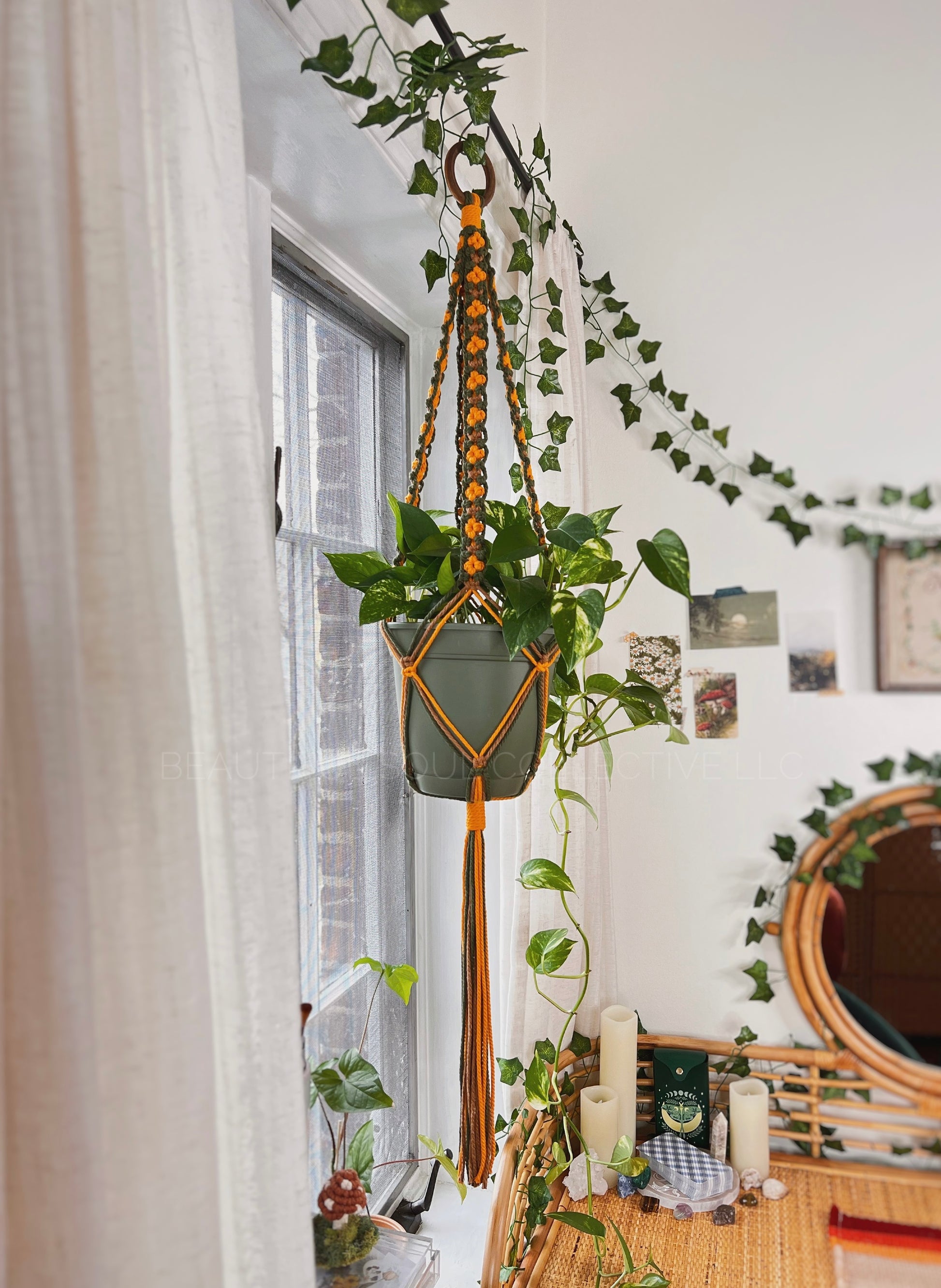 granny square plant hanger Granny Square' Plant Hanger – Beautiful Soul Collective